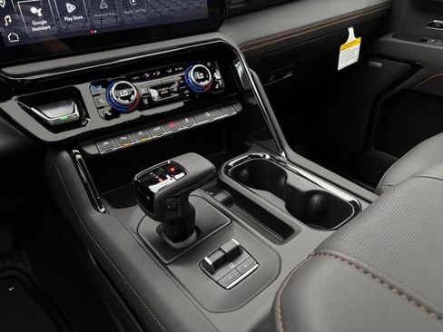 New 2026 GMC Sierra 1500 AT4 w/ AT4 Premium Package AWD/4WD image 30