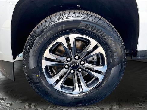 Used 2021 Chevrolet Colorado Z71 AWD/4WD image 29