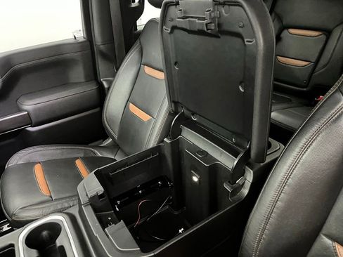 Used 2021 GMC Sierra 1500 AT4 w/ AT4 Premium Package AWD/4WD image 30