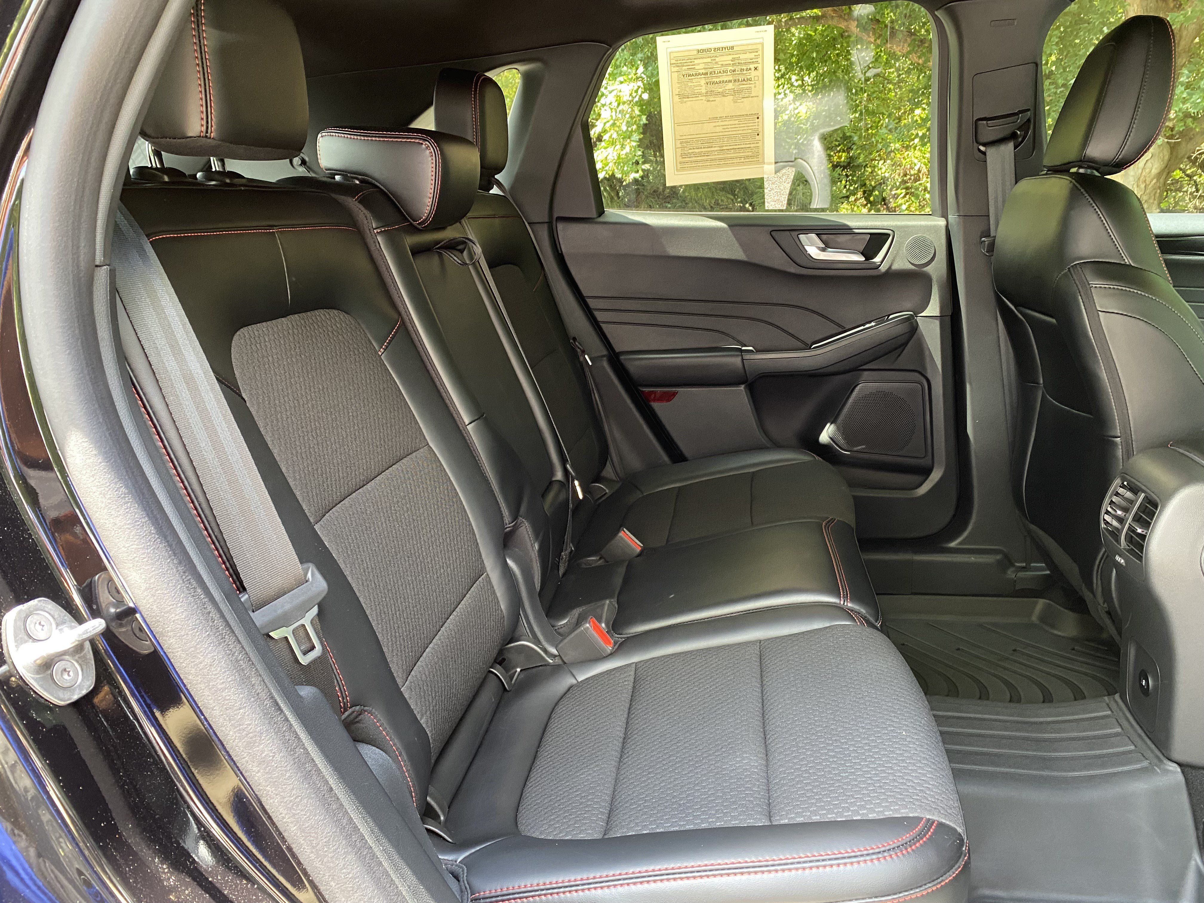 Used 2024 Ford Escape ST-Line Select w/ Tech Pack #2 AWD/4WD image 35