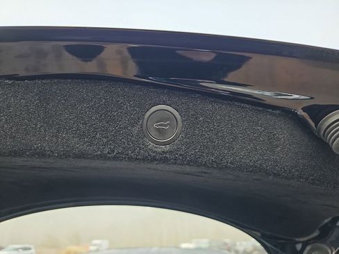 Used 2025 Tesla Model 3 Long Range image 18