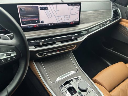 Used 2024 BMW X5 sDrive40i image 14