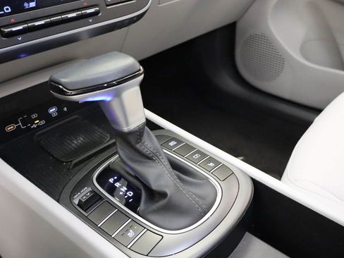 Used 2026 Hyundai Kona SEL Sport FWD image 9