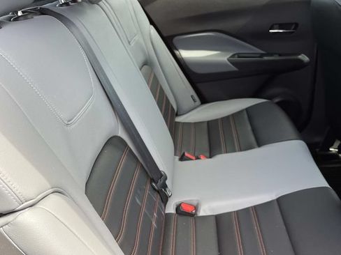 Used 2023 Nissan Kicks SR w/ SR Premium Package FWD image 22