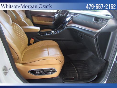 Used 2022 Jeep Grand Cherokee L Summit w/ MOPAR Finishing Package AWD/4WD image 36