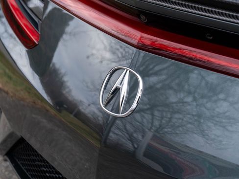Used 2017 Acura NSX image 13