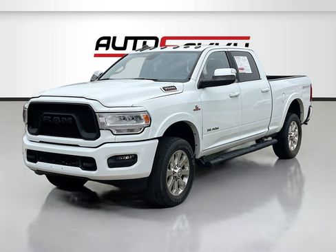 Used 2022 RAM 3500 Laramie image 3