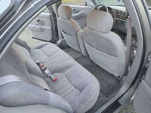 Used 1996 Chevrolet Lumina LS FWD image 47