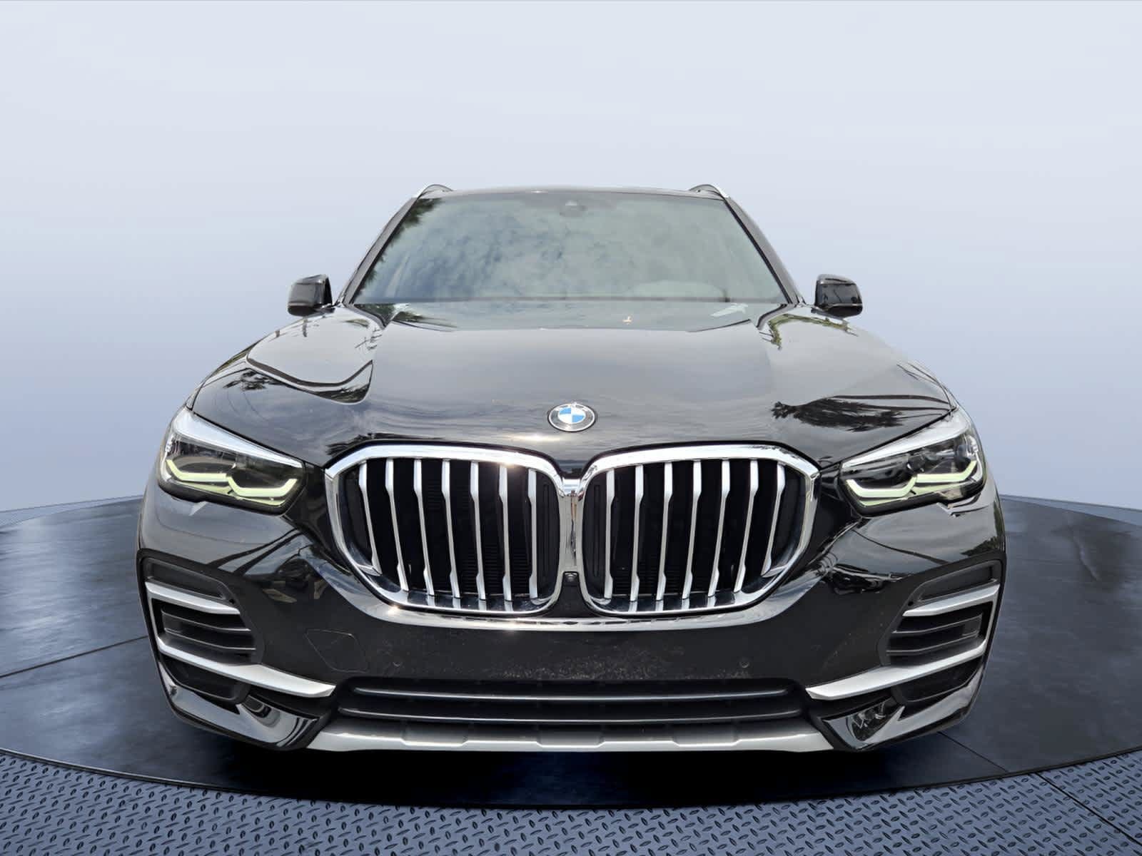 Used 2023 BMW X5 sDrive40i w/ Parking Assistance Package RWD image 8