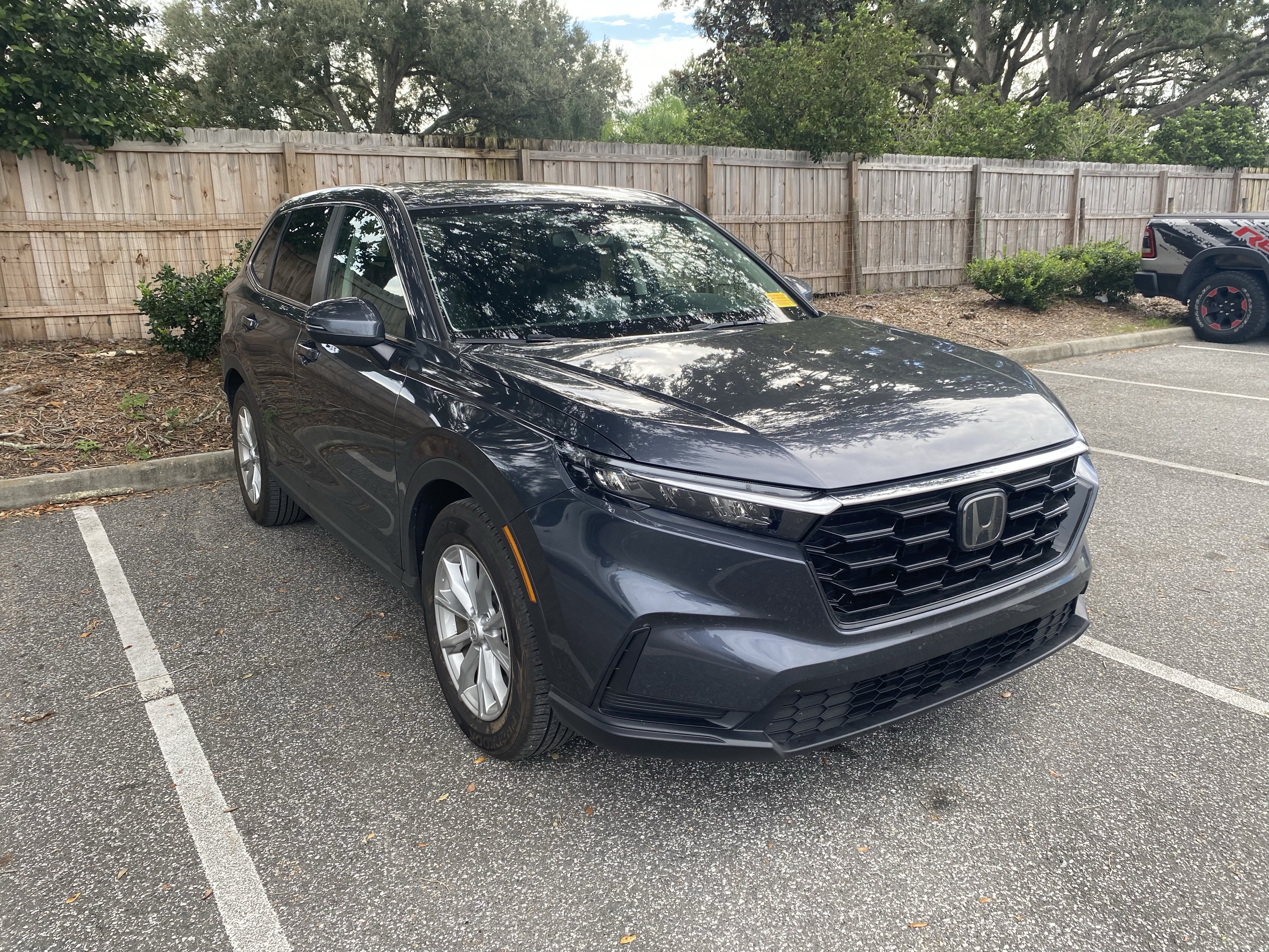 Used 2025 Honda CR-V EX image 15