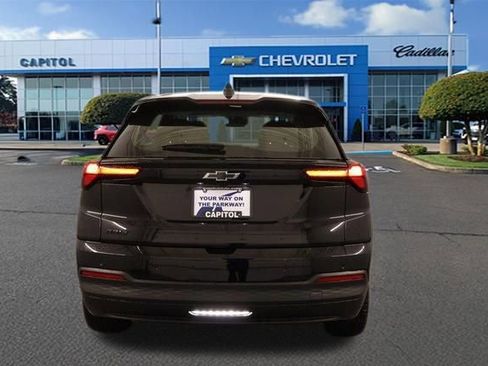 New 2027 Chevrolet Bolt LT w/ Comfort Package image 3