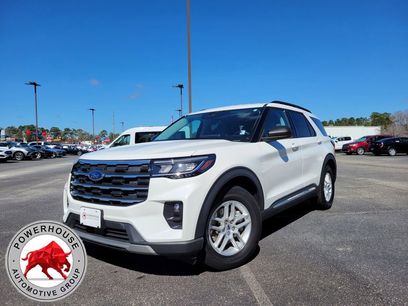 Certified 2025 Ford Explorer Active w/ Active Comfort Package