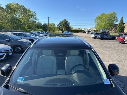 Used 2023 Volvo XC90 B6 Plus w/ Protection Package Premier AWD/4WD image 8
