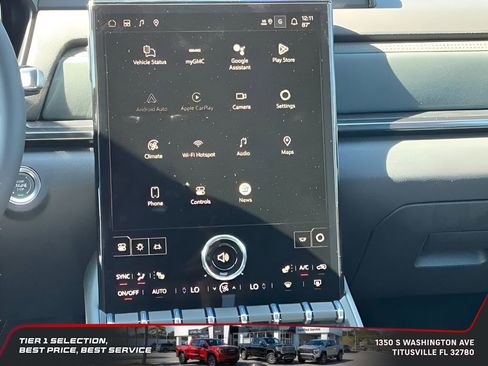 New 2026 GMC Terrain AT4 w/ LPO, Black Badging Package image 32