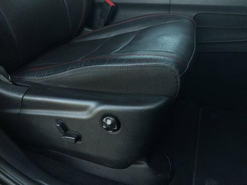 Used 2024 Dodge Durango GT AWD/4WD image 31