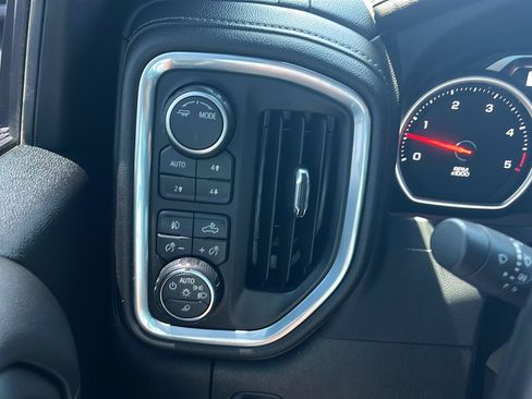 Used 2022 Chevrolet Silverado 3500 High Country AWD/4WD image 13