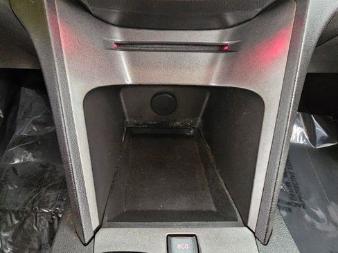 Used 2013 GMC Terrain SLE FWD image 17