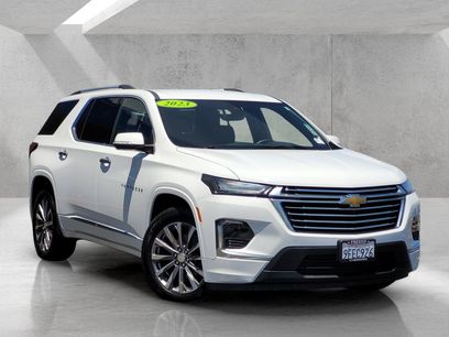 Used 2023 Chevrolet Traverse Premier