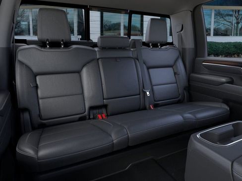 New 2026 GMC Sierra 2500 Denali w/ Denali Reserve Package AWD/4WD image 17