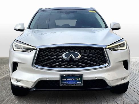 Used 2019 INFINITI QX50 Essential w/ Premium Heat Package image 2