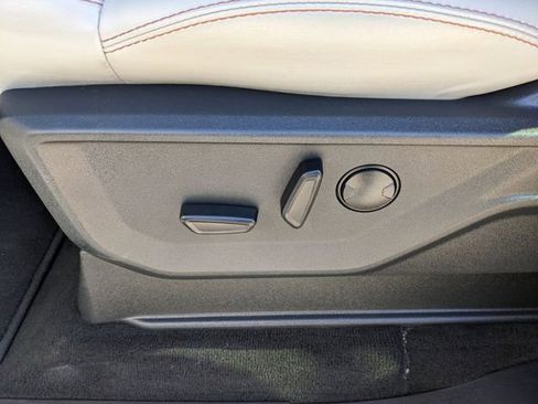 Certified 2025 Ford Expedition Active image 25