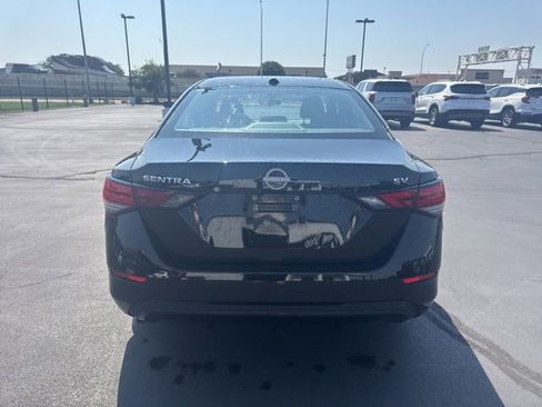 Used 2024 Nissan Sentra SV image 4