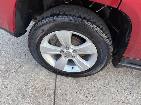 Used 2017 Jeep Compass Sport w/ Power Value Group image 12