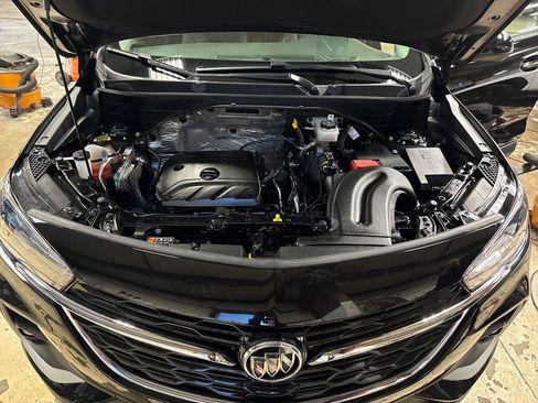 Used 2023 Buick Encore GX Preferred w/ Cold Weather Comfort Package AWD/4WD image 10