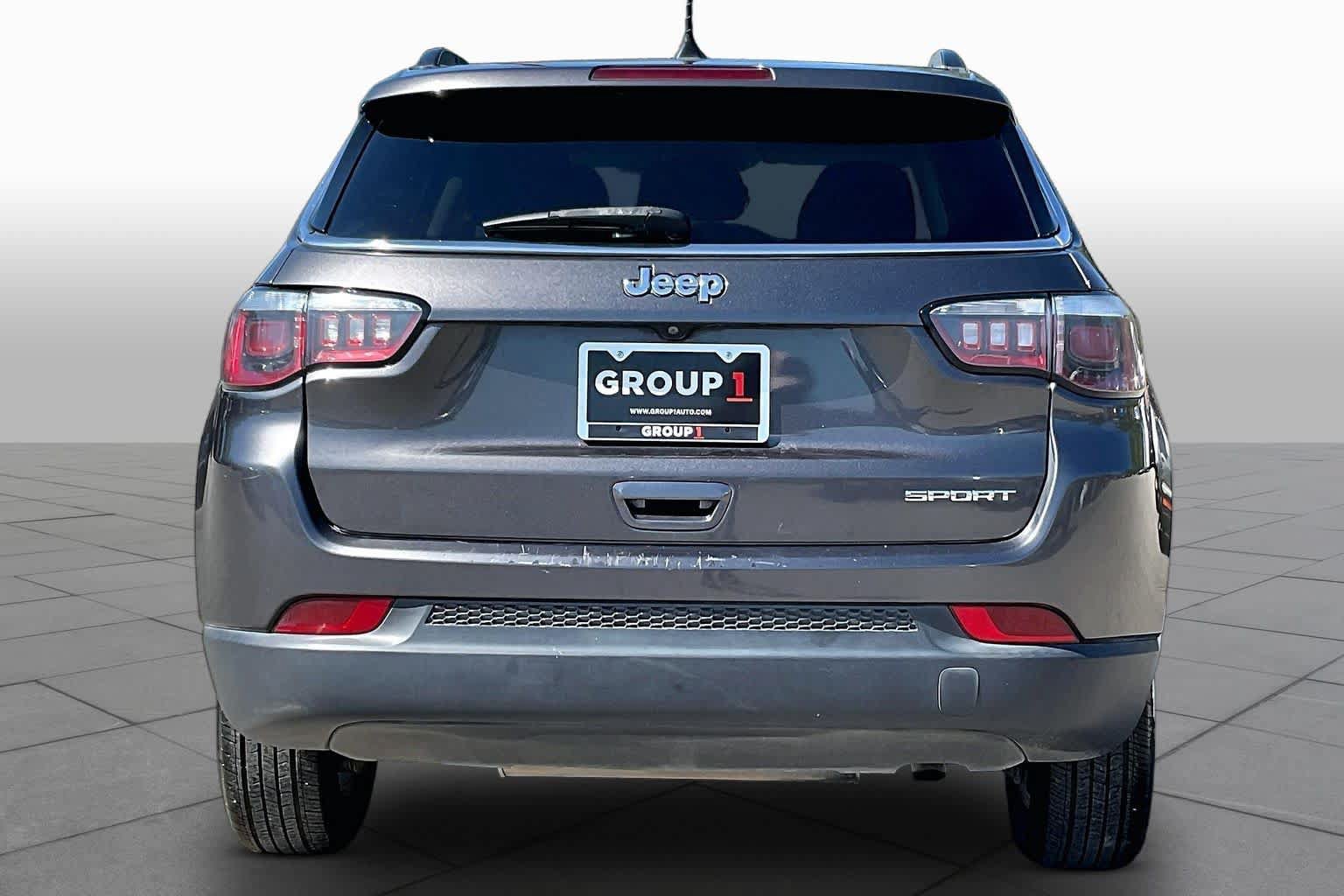 Used 2019 Jeep Compass Sport FWD image 5