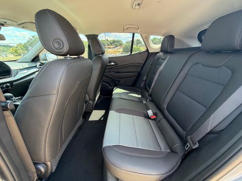 New 2026 Chevrolet Trax LT w/ Driver Confidence Package FWD image 11