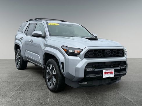 Used 2025 Toyota 4Runner TRD Sport Premium w/ Tow Technology Package image 8