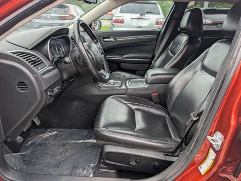 Used 2021 Chrysler 300 Touring L RWD image 14