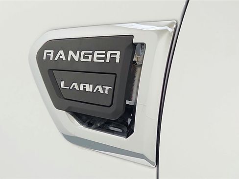 Used 2023 Ford Ranger Lariat w/ Technology Package image 21