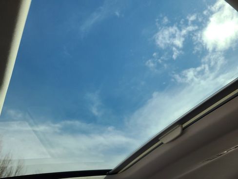 Used 2015 Volkswagen Golf TDI SE w/ Lighting Package image 25