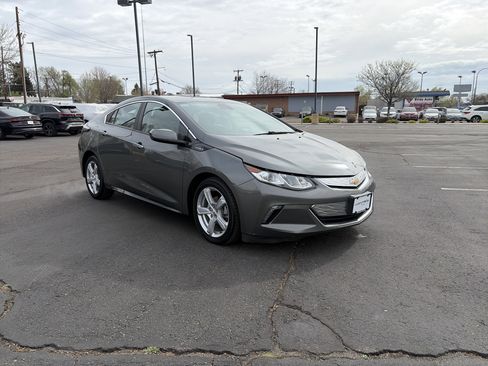 Used 2016 Chevrolet Volt LT image 6