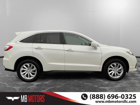 Used 2016 Acura RDX AWD w/ Technology Package image 2