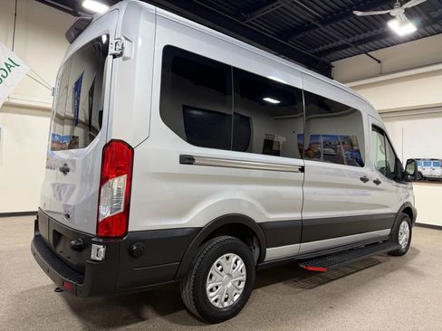 Used 2019 Ford Transit 250 148 Medium Roof image 17