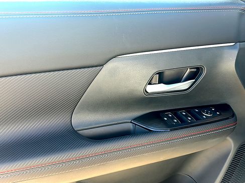 New 2026 Nissan Kicks SR image 13