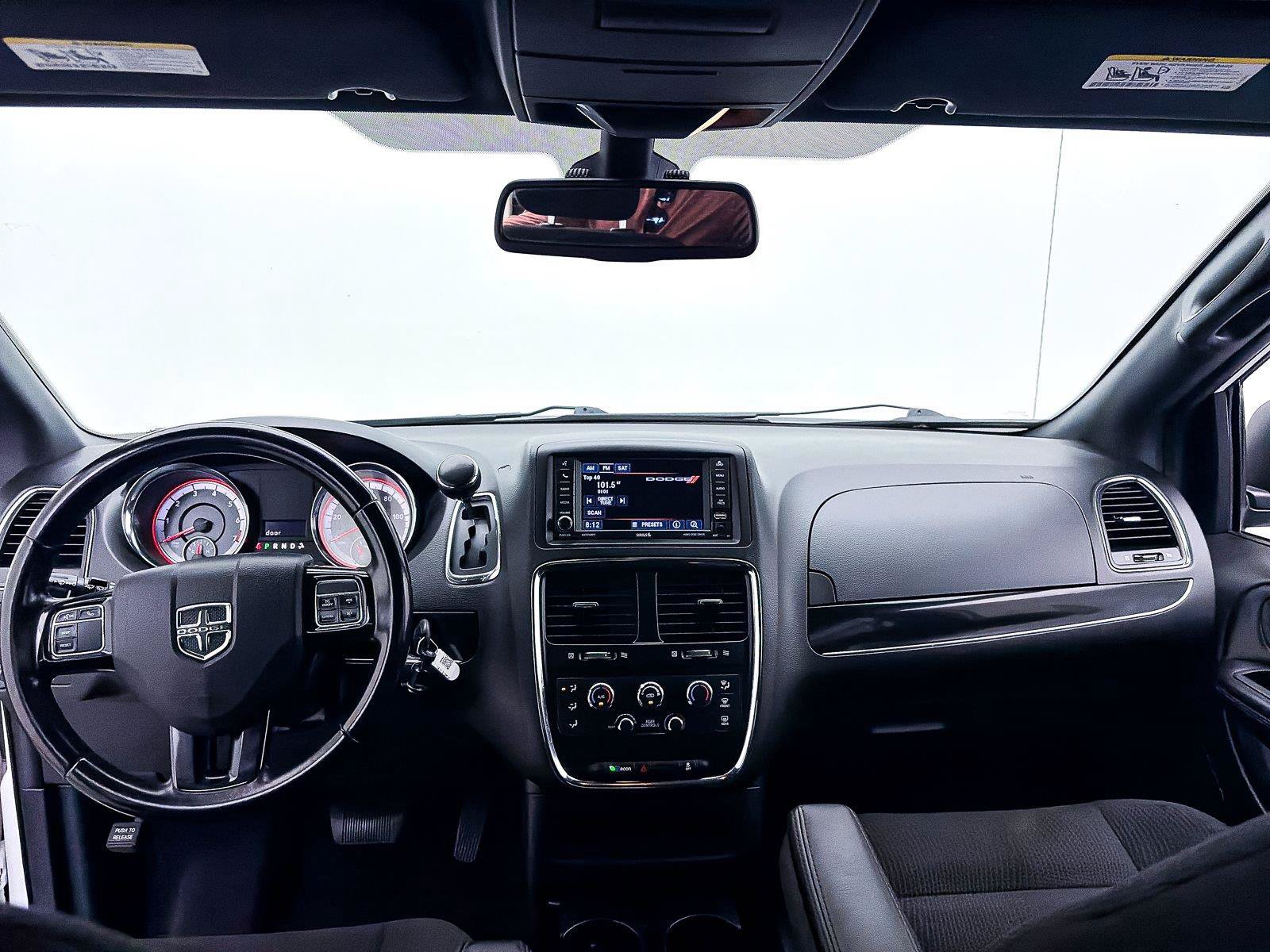 Used 2020 Dodge Grand Caravan SE FWD image 13