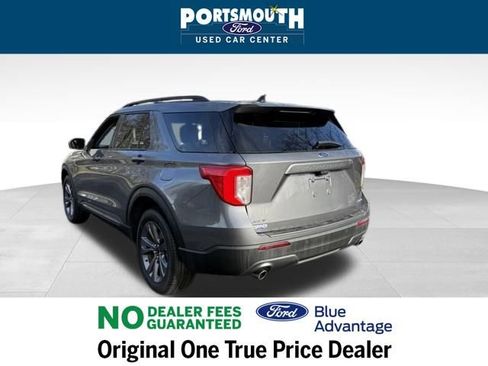 Used 2022 Ford Explorer XLT w/ Equipment Group 202A image 28