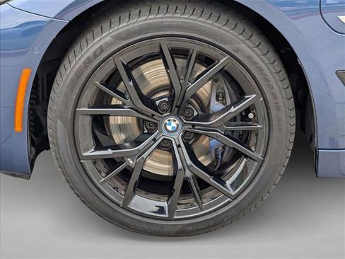 Certified 2023 BMW 530e w/ M Sport Package image 10