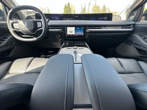 New 2026 Lincoln Navigator Reserve AWD/4WD image 20