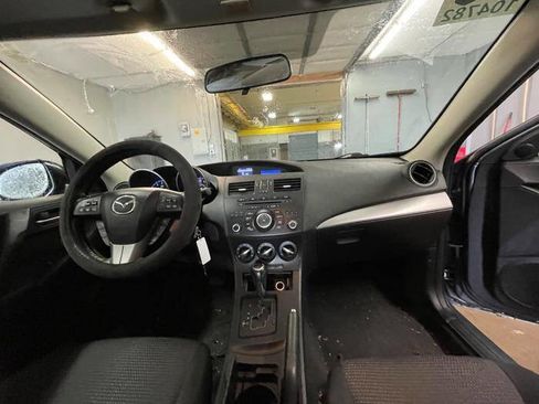Used 2012 MAZDA MAZDA3 i Touring image 31