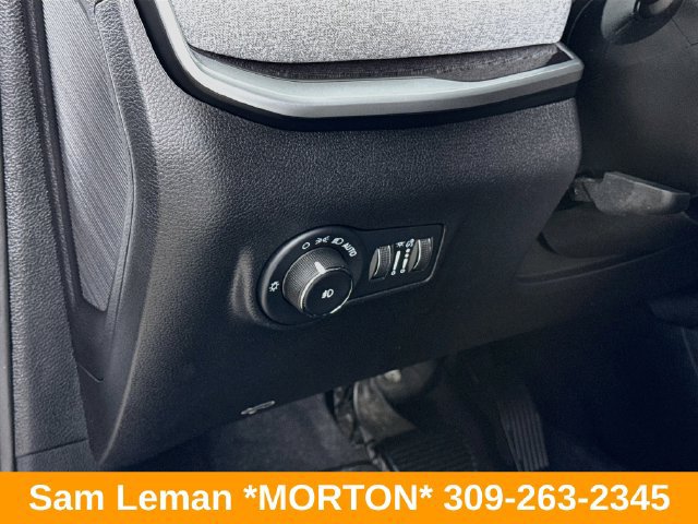 Used 2023 Jeep Compass Latitude AWD/4WD image 10