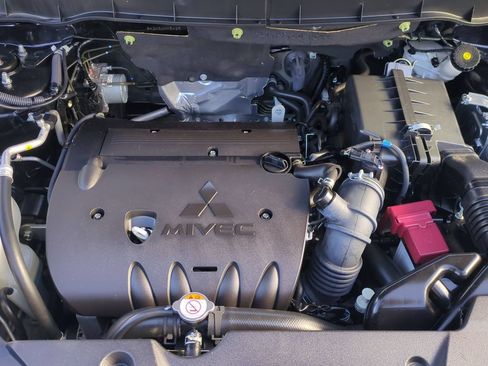 Used 2025 Mitsubishi Outlander Sport SE AWD/4WD image 34