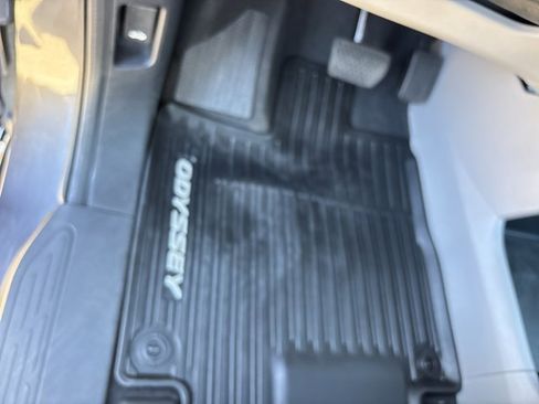 Used 2023 Honda Odyssey Touring image 31