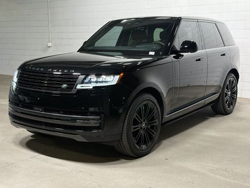 Used 2025 Land Rover Range Rover Autobiography AWD/4WD image 1