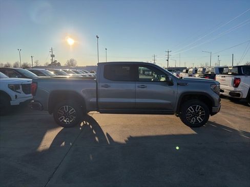 New 2026 GMC Sierra 1500 AT4 w/ AT4 Premium Package image 7