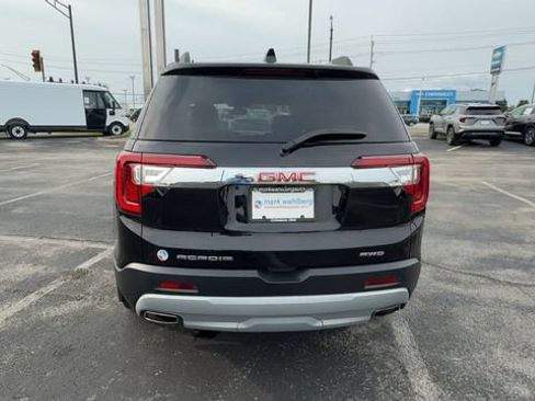 Used 2023 GMC Acadia SLT w/ Preferred Package AWD/4WD image 7
