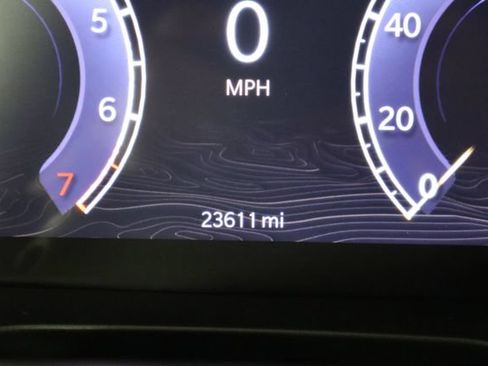 Used 2023 Jeep Grand Cherokee Limited RWD image 44